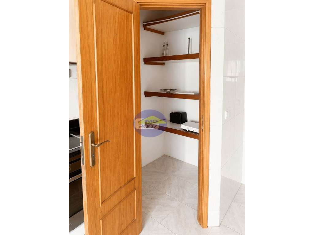 Apartamento T3 em Canidelo-13