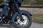 Harley-Davidson Touring Street Glide - 2