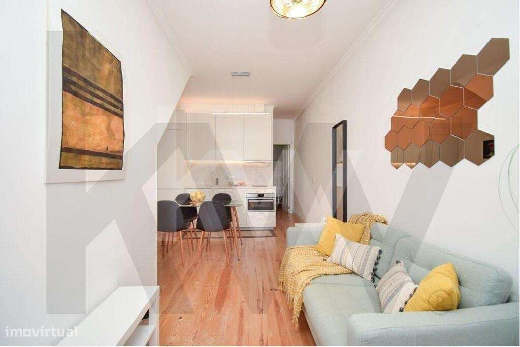 O Seu Refúgio Acolhedor, Apartamento T1 (Remodelado) na rua da Mourari - Grande imagem: 2/16