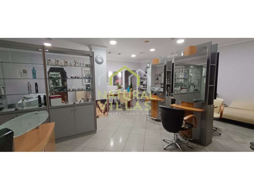 Espaço Comercial Versátil em Montenegro - Grande imagem: 1/8