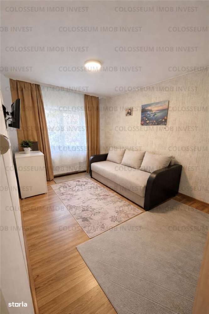 Zona Tractorul/Codrii Cosminului 2 camere decomandat,balcon-2