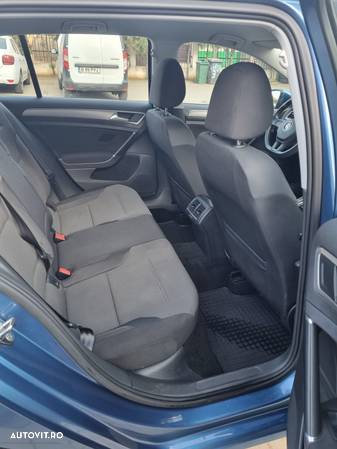 Volkswagen Golf 1.6 TDI DPF DSG BlueMotion Technology Comfortline - 15