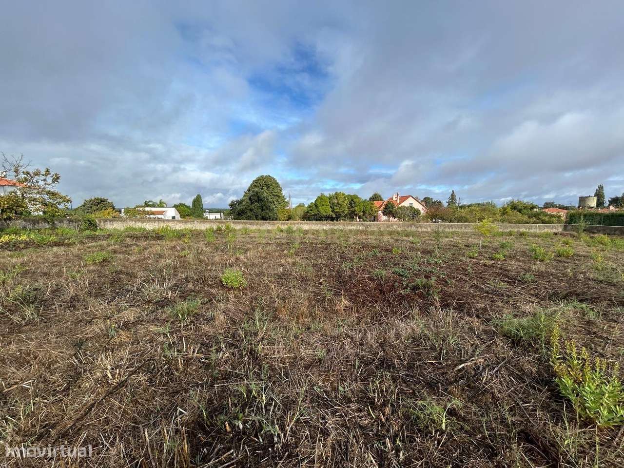 Terreno de 2080m² com projeto aprovado em Azeitão-6