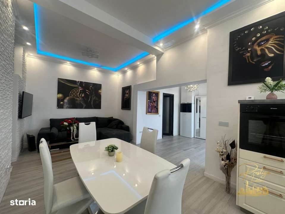 Apartament spectaculos cu 3 camere in zona Ultracentrala - Oradea - Imagine principală: 3/19