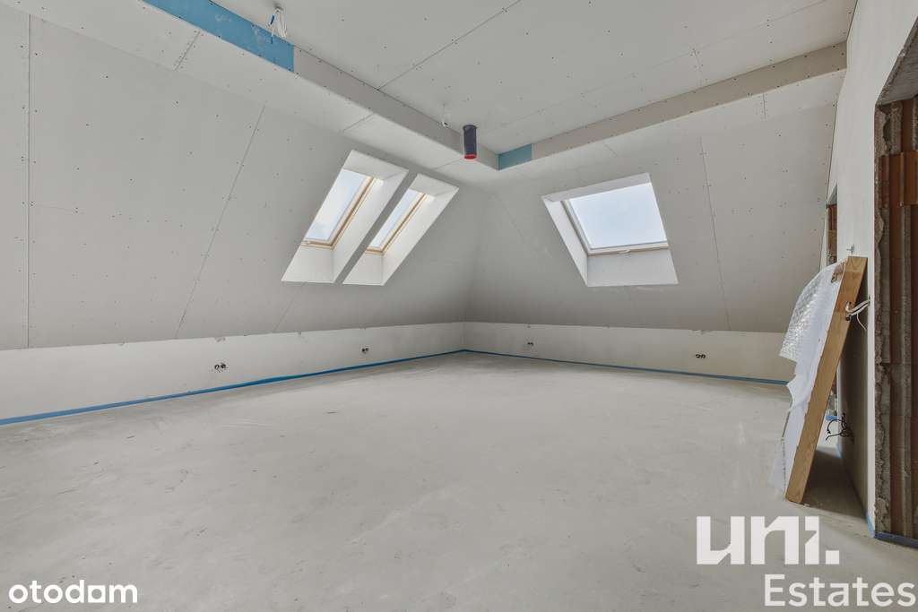 Pomyków | 8 pokoi | 405 m2 | 0.48ha | Siłownia-17