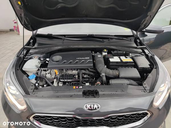 Kia Ceed 1.4 T-GDI L Business Line Plus - 29