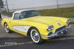 Chevrolet Corvette - 9