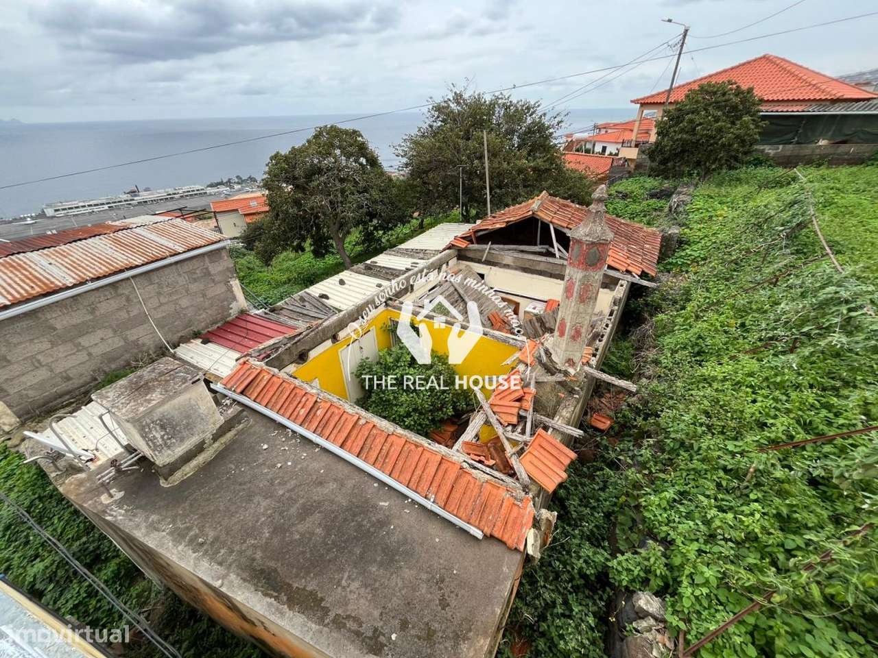 Terreno com Ruína de Moradia V1 em Santa Cruz - Grande imagem: 5/17