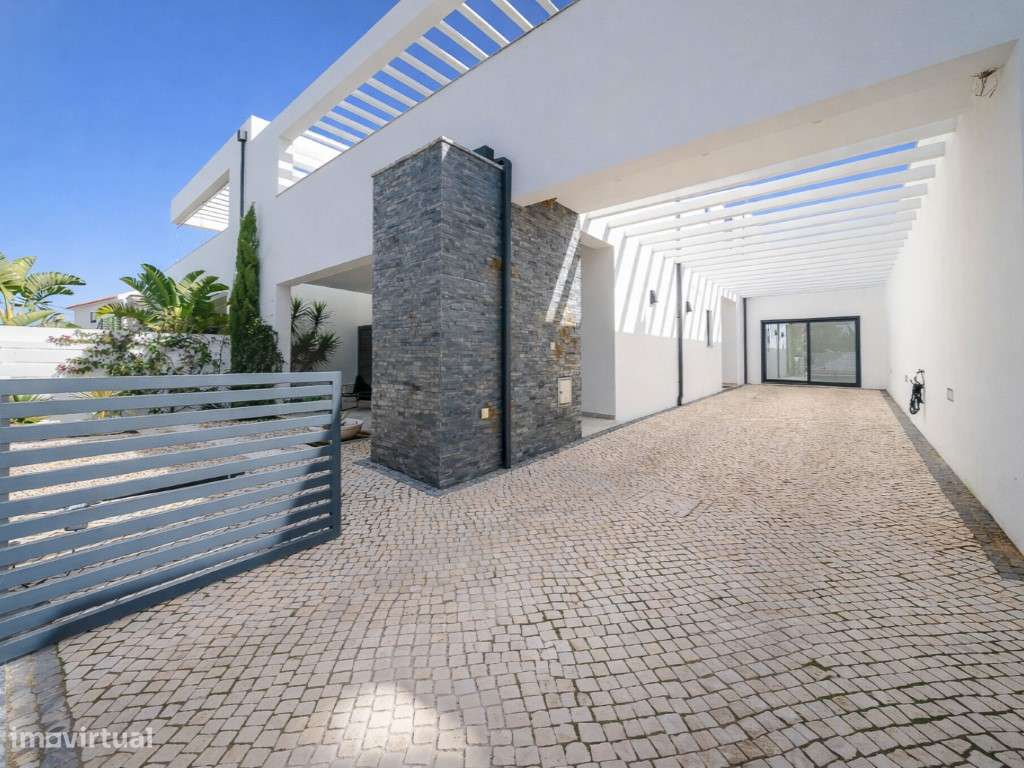 Moradia de Luxo T2+2 | Turquesa Residence-8