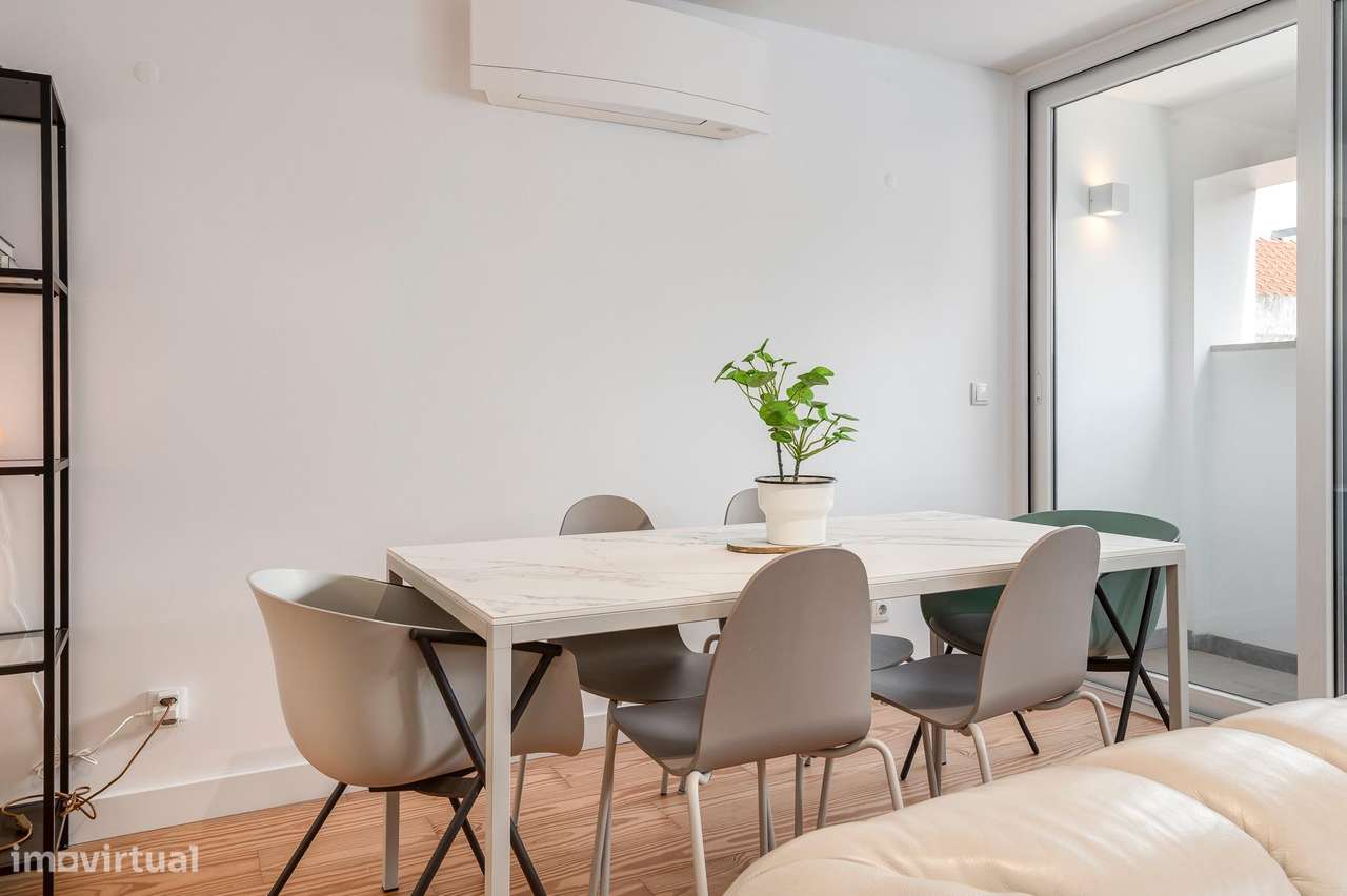 T2 Duplex de Charme no Chiado | 98m2 | Prédio Reabilitado-9