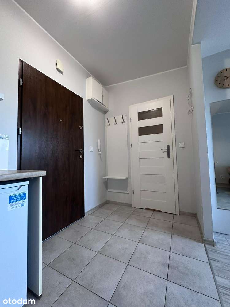 Duża kawalerka w Apartamentowcu z Windą-9