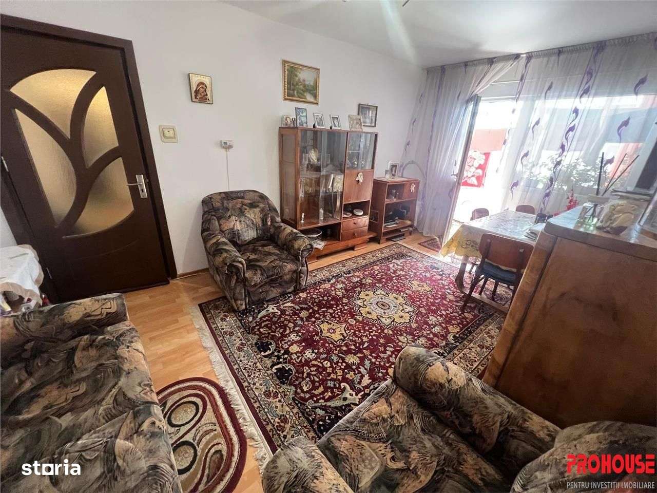 Apartament cu 3 camere decomandat - 70 mp - Zona Adriatica, Str. Aleea-0