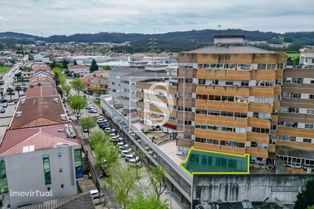 Apartamento T2, RENOVADO, na TROFA