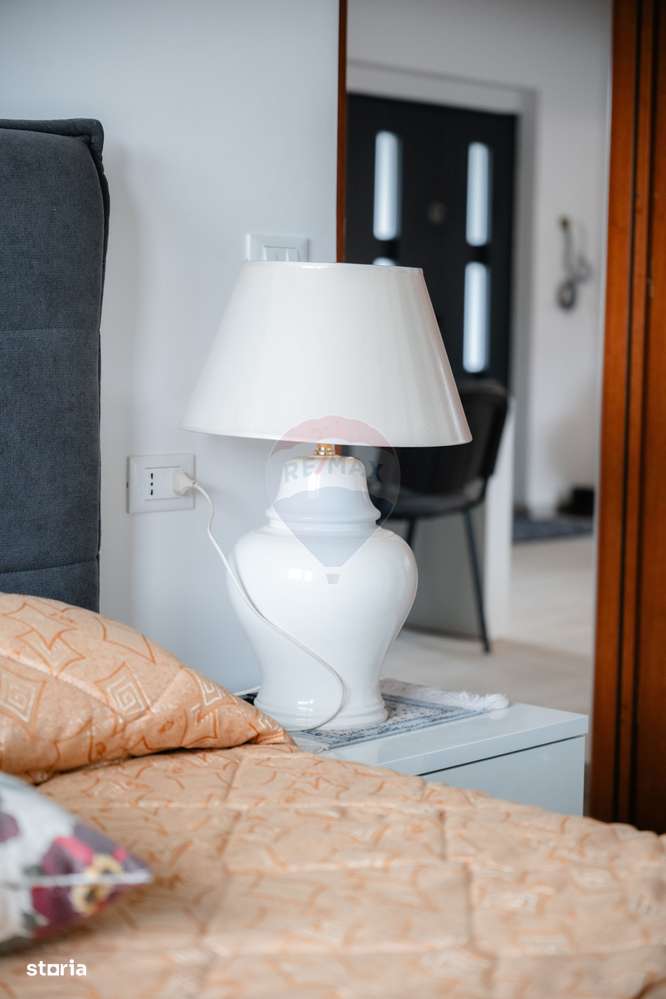 Casă / Vilă cu 5 camere de vânzare-10