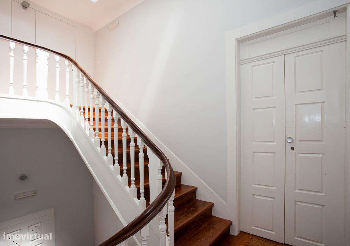 Apartamento com 1 quartos - localizado em Cedofeita Porto - Grande imagem: 4/6