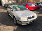 Dezmembrez Skoda Octavia 1 1.9 tdi ALH berlina gri argintiu - 2