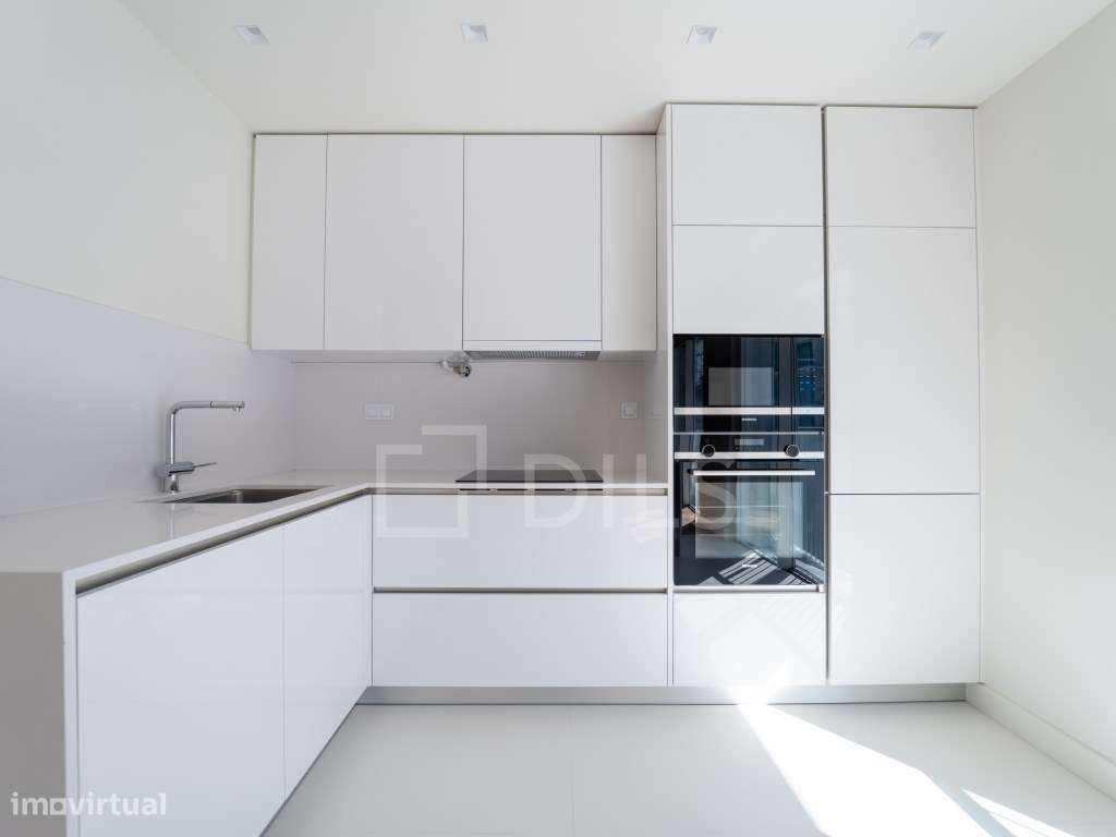 Apartamento T2 - Varanda e Box - Jardins Efanor, Matosinhos - Grande imagem: 4/52
