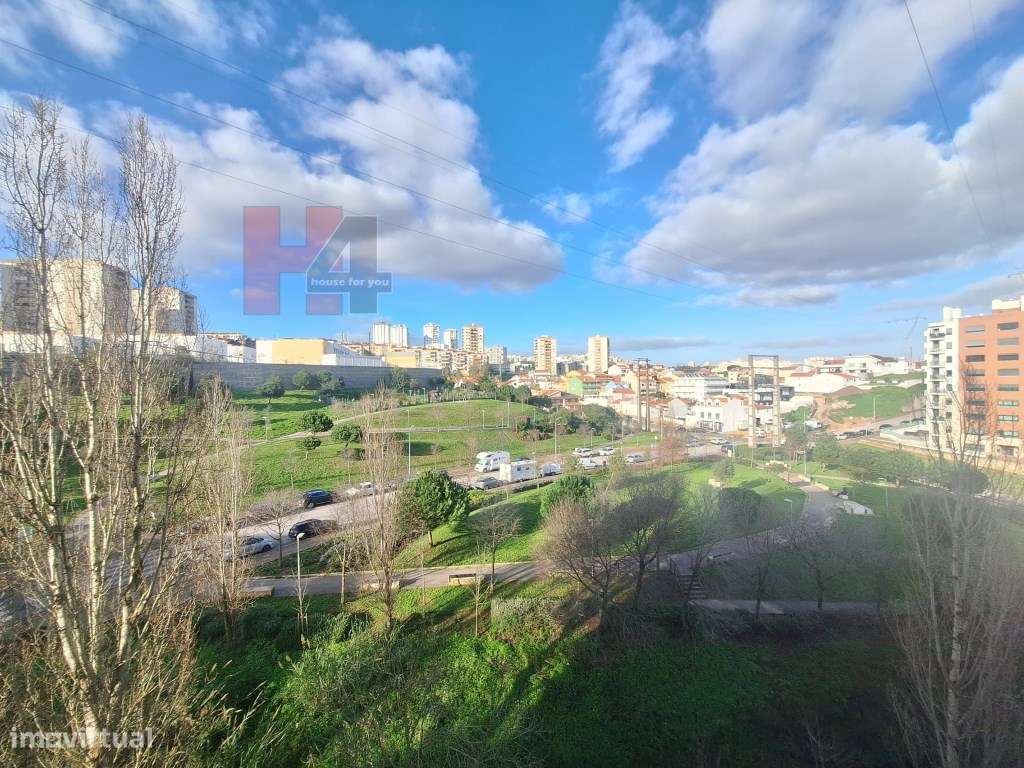 Apartamento T3 Colinas Cruzeiro com 150 m² e 4 lugares de parqueamento-17