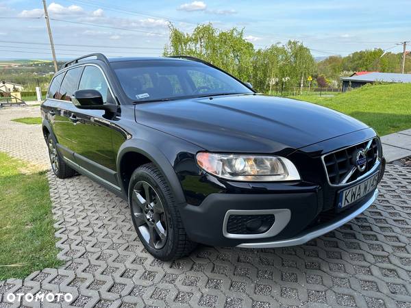 Volvo XC 70 D5 AWD Summum - 10