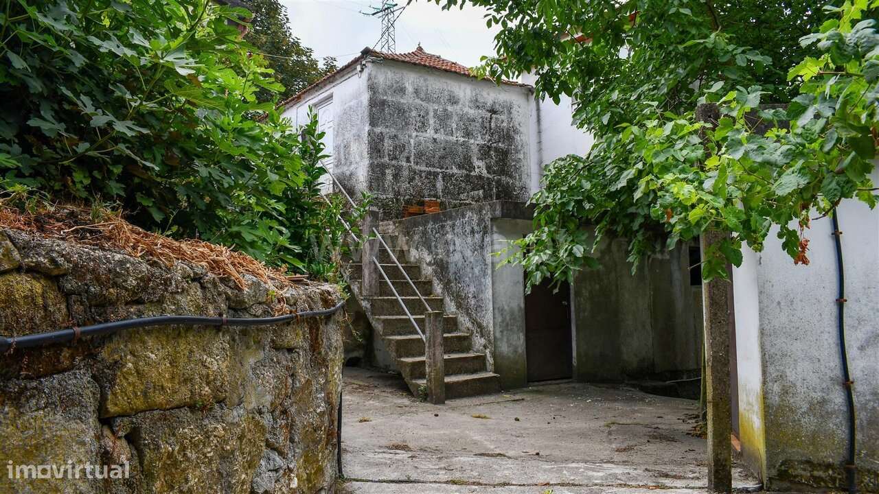 Moradia T4 / Baião, Gove-7