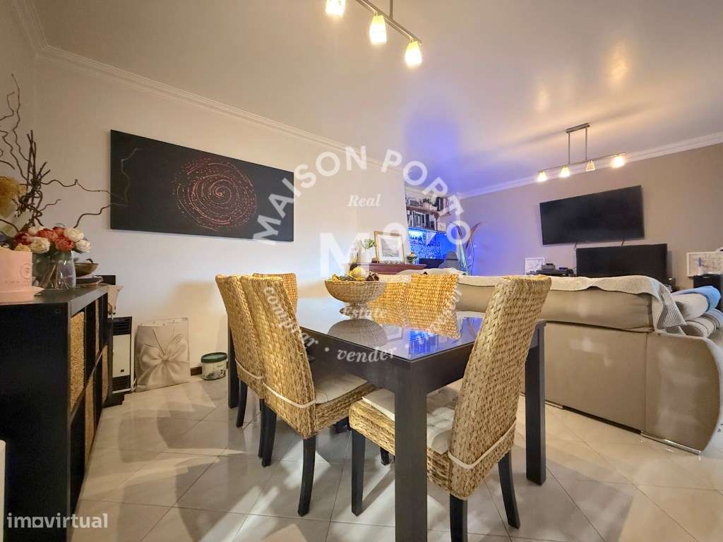 Apartamento T3 com 2 Varanda e Estacionamento em Rio Tinto, próximo...-22