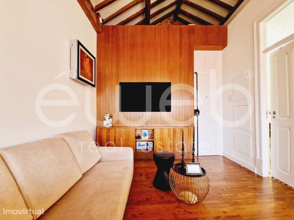 Penthouse T2 em plena Baixa de Setúbal-7