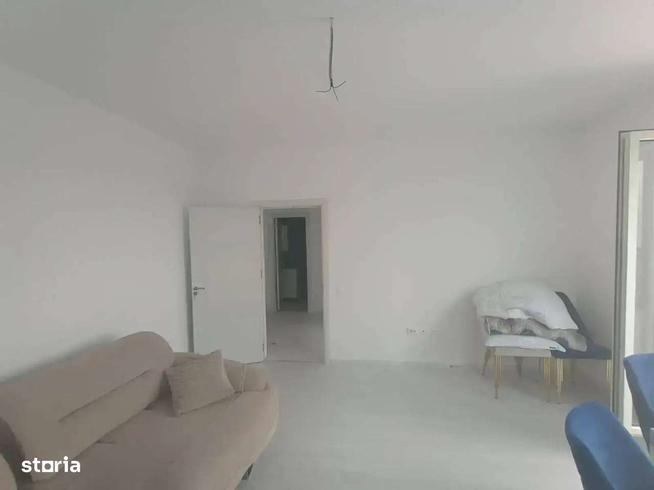 Garsoniera cu Terasa 8 minute Metrou Nicolae Teclu - Imagine principală: 2/12