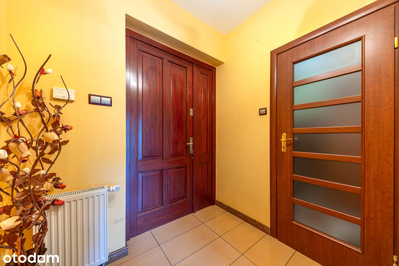 Wyjątkowy dom w Ludwikowie-9