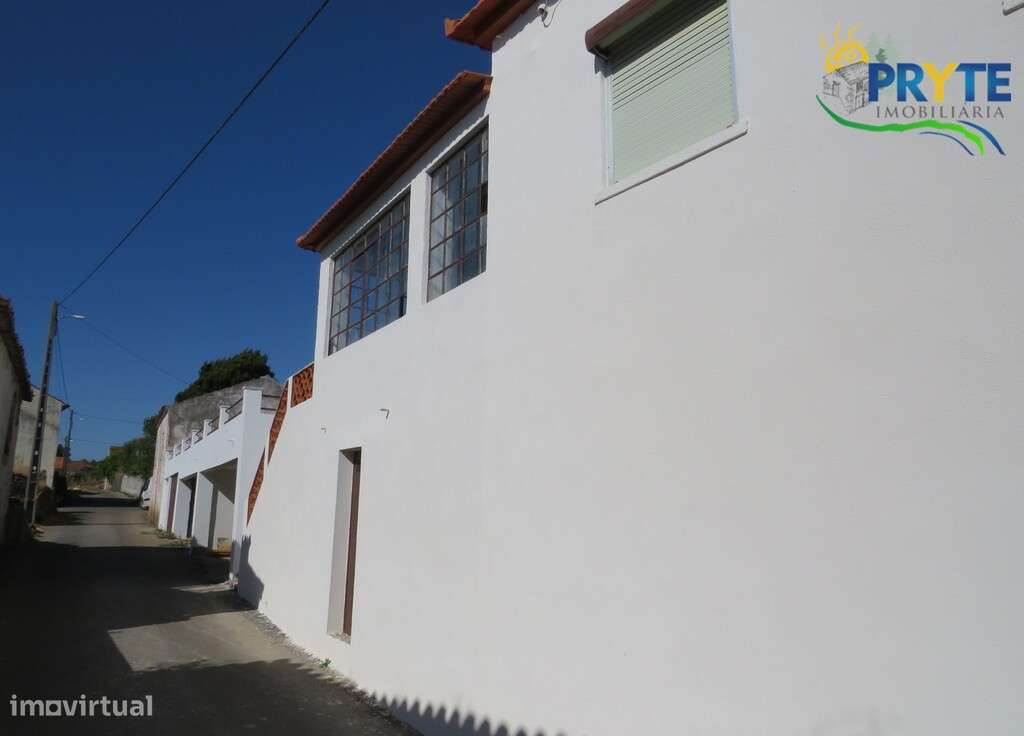 Excelente moradia na localidade da Quintã, perto do Rio - Grande imagem: 4/38