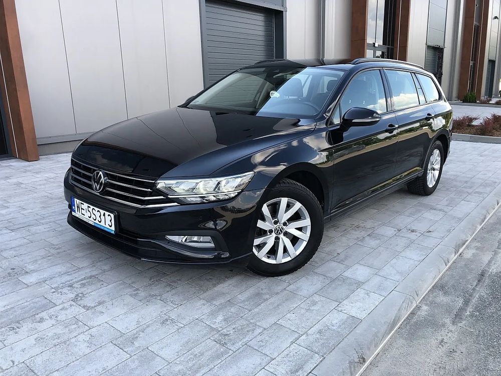 Volkswagen Passat B8 2.0 TDI EVO Business DSG 2022