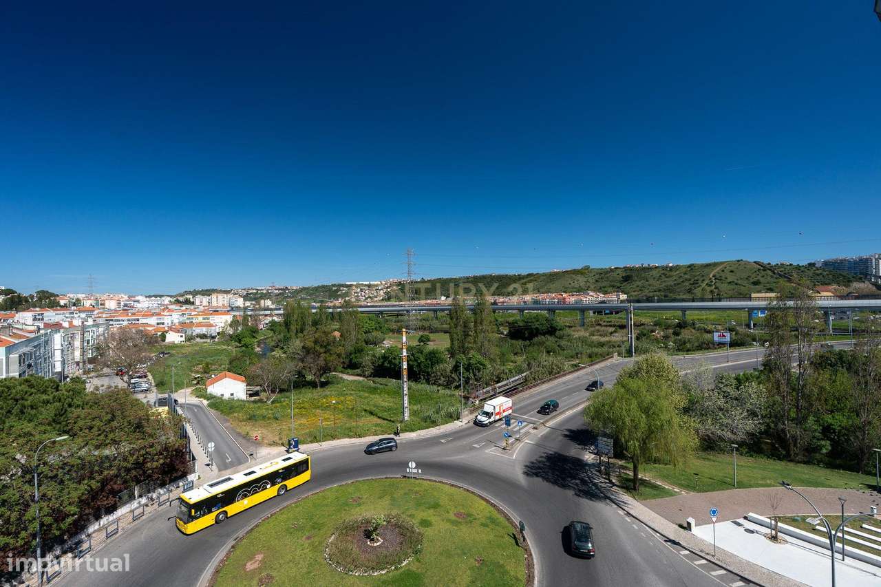 ** ESPECTACULAR APARTAMENTO T2 PERTO DO METRO DE ODIVELAS ** - Grande imagem: 4/34