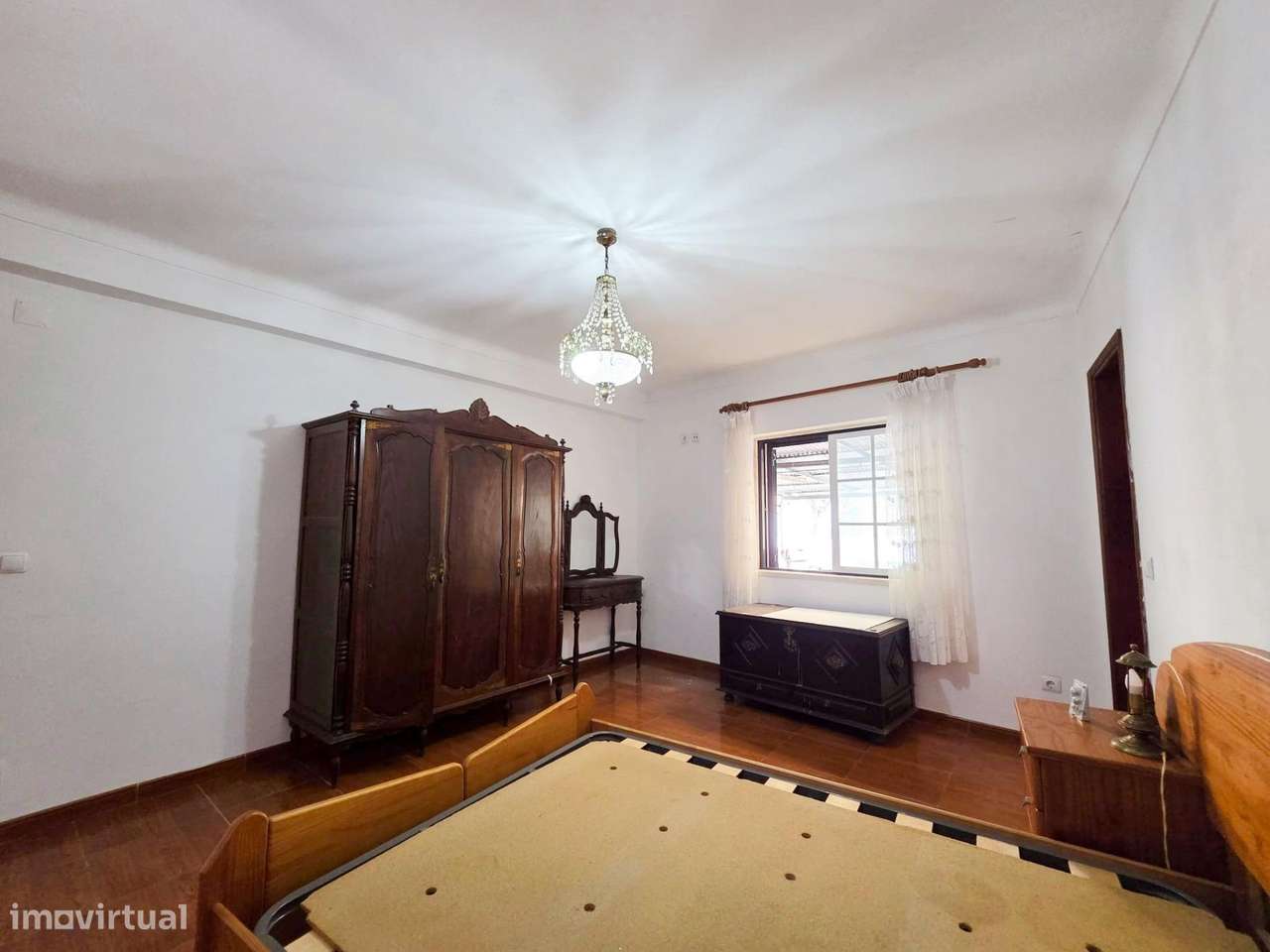 Moradia T3 pronta a habitar com alguma remodelação para efectuar-27
