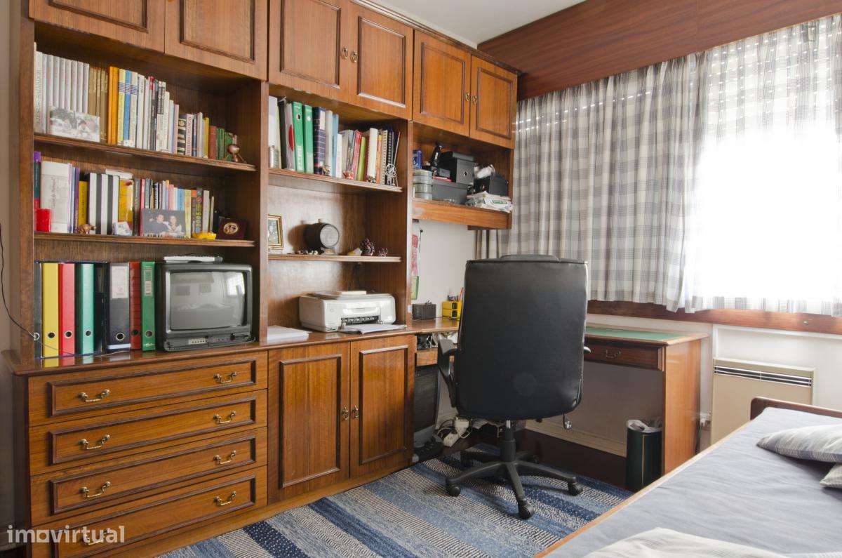 Quarto - localizado em Carnide Lisbon - Grande imagem: 3/18