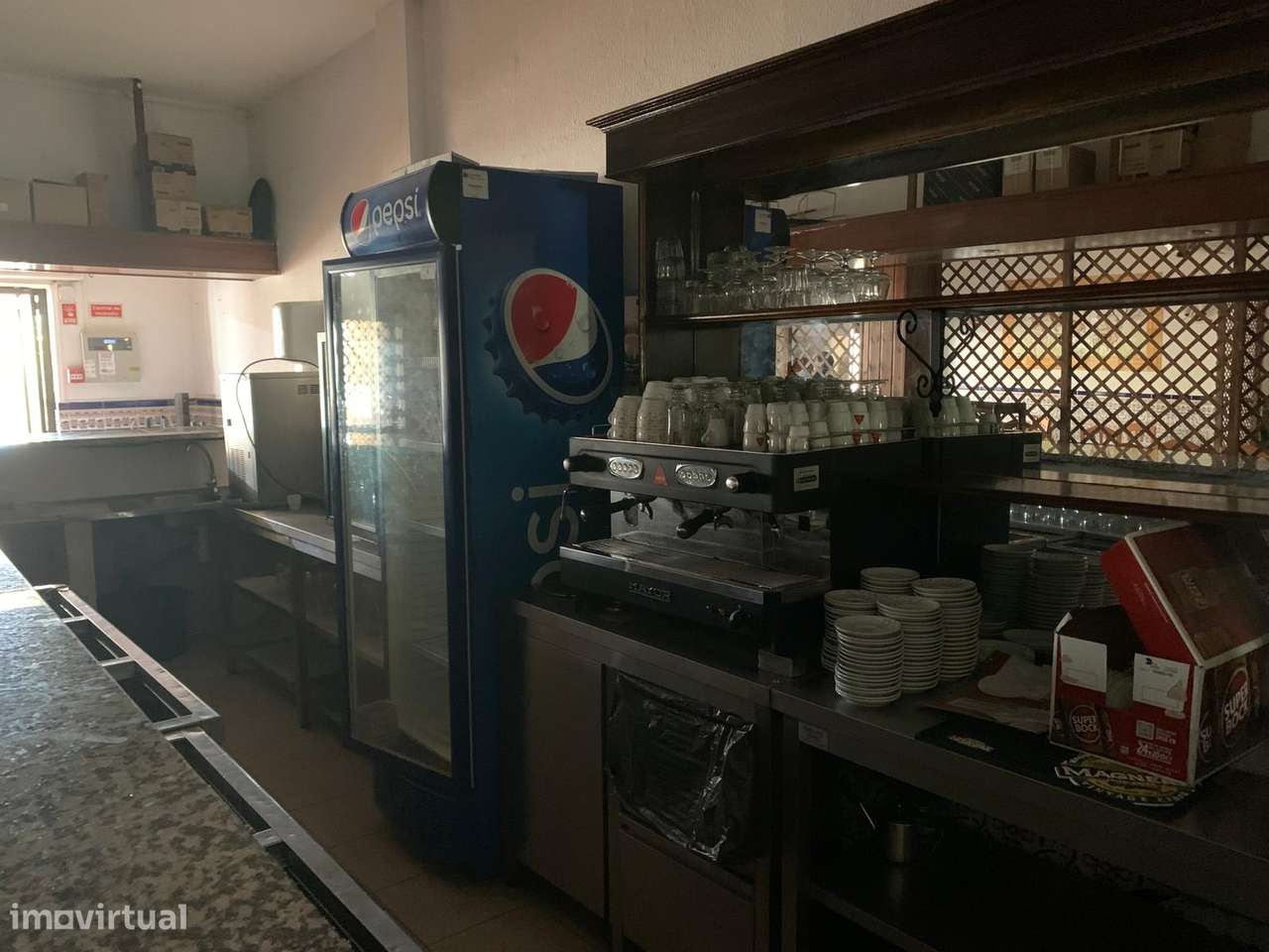 Restaurante "A Palmeira" à Venda – Estômbar - Grande imagem: 5/32