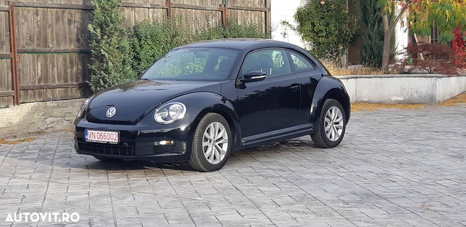 Volkswagen Beetle The 1.6 TDI DPF Blue Motion Technologie - 2