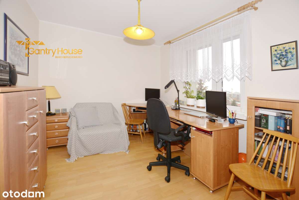 Duże 4-pokojowe mieszkanie na ul. Wyczółkowskiego-8