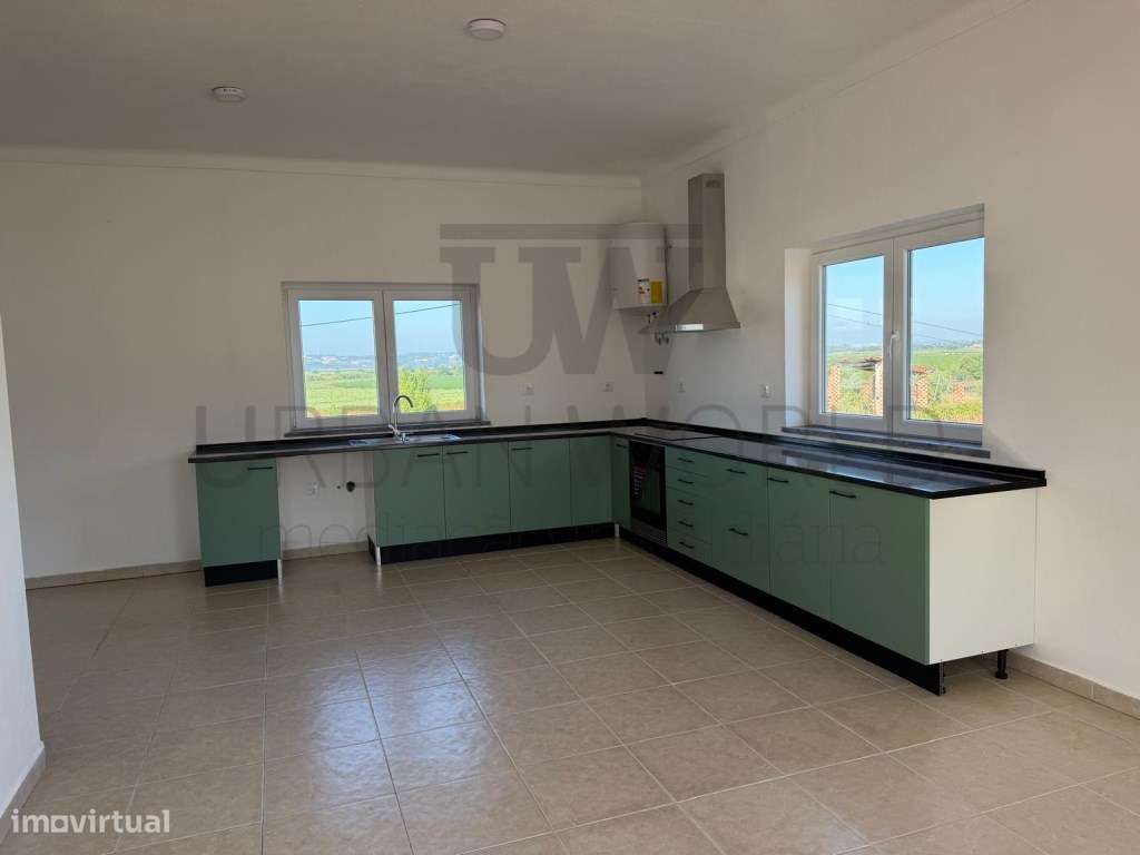 Armazém Industrial - como novo , Abrantes, Santarém 1.867 m² mais L...-16
