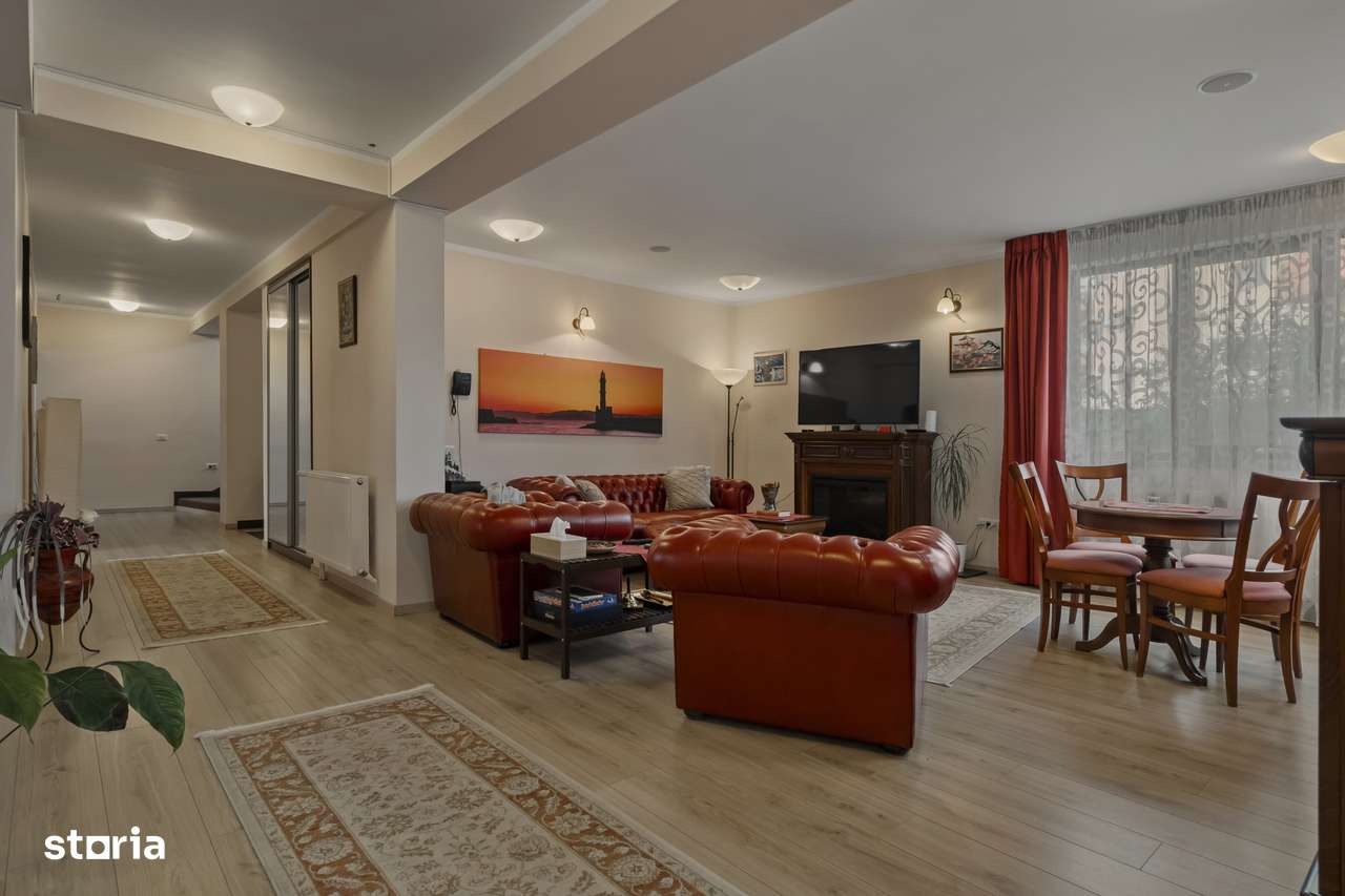 Vilă Spațioasă Cu 6 Camere-9