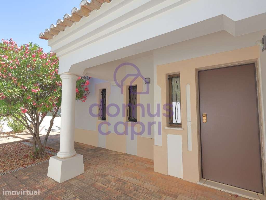 Moradia T3 com Piscina e Terreno em Porto Carvalhoso - Tavira-39