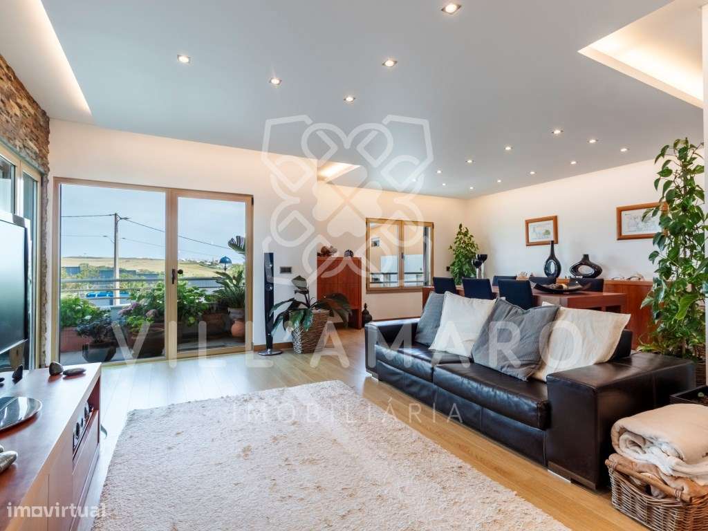 Apartamento T4 Duplex | Condomínio Fechado | São Pedro da Cadeira-51