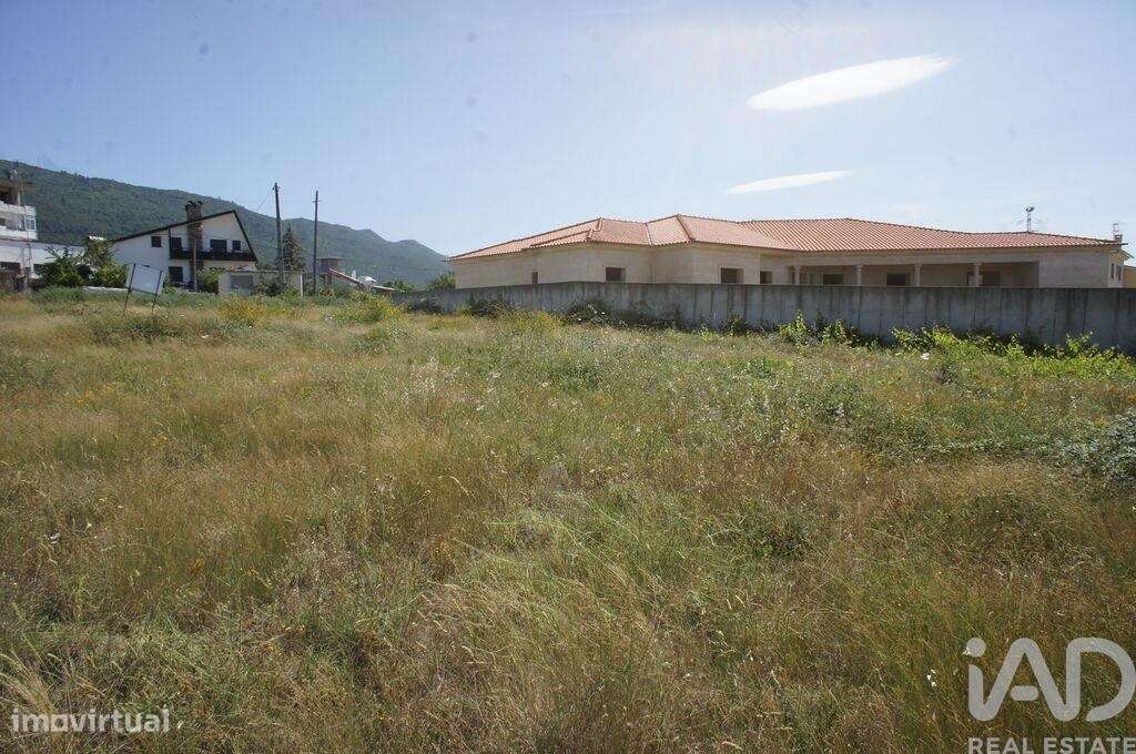 Terreno em Vilar de Nantes de 698,00 m2 - Grande imagem: 5/6