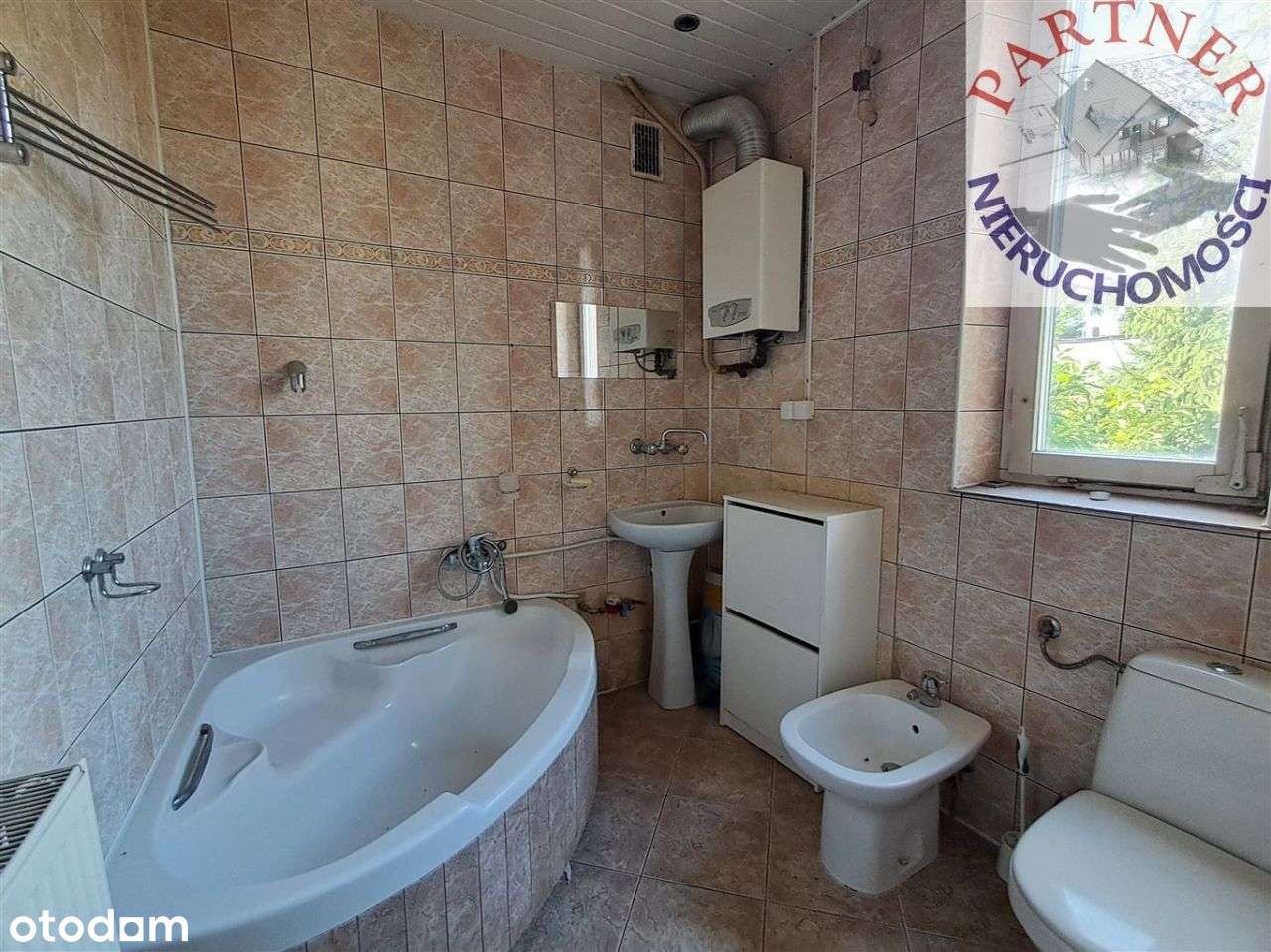 Duży dom na sprzedaż w Trzebini-10