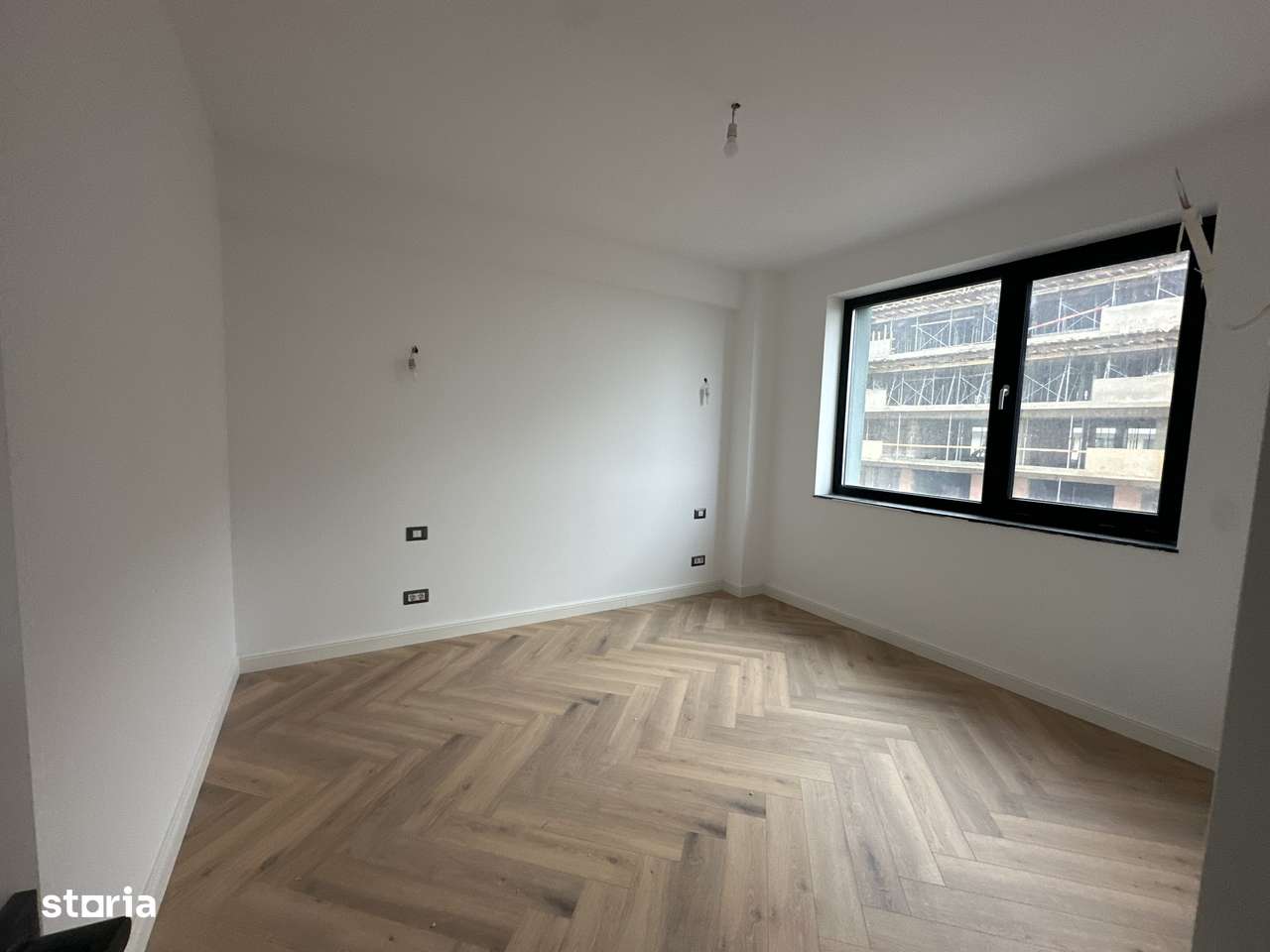 Apartament de vânzare – Etaj 3 | 114 mp utili | 3 camere | Oportunitat - Imagine principală: 5/10
