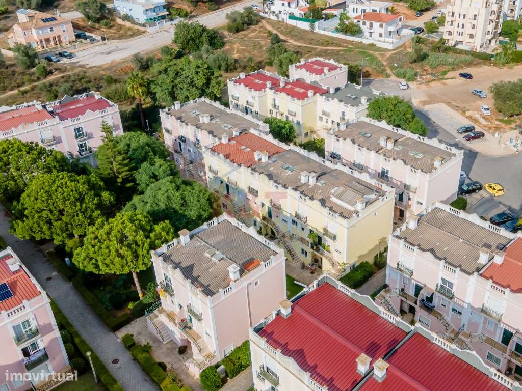 T3 renovado nos Jardins da Bemposta-34