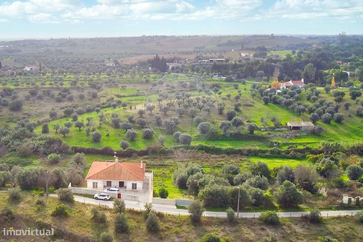 Moradia T4 para venda - Grande imagem: 3/43