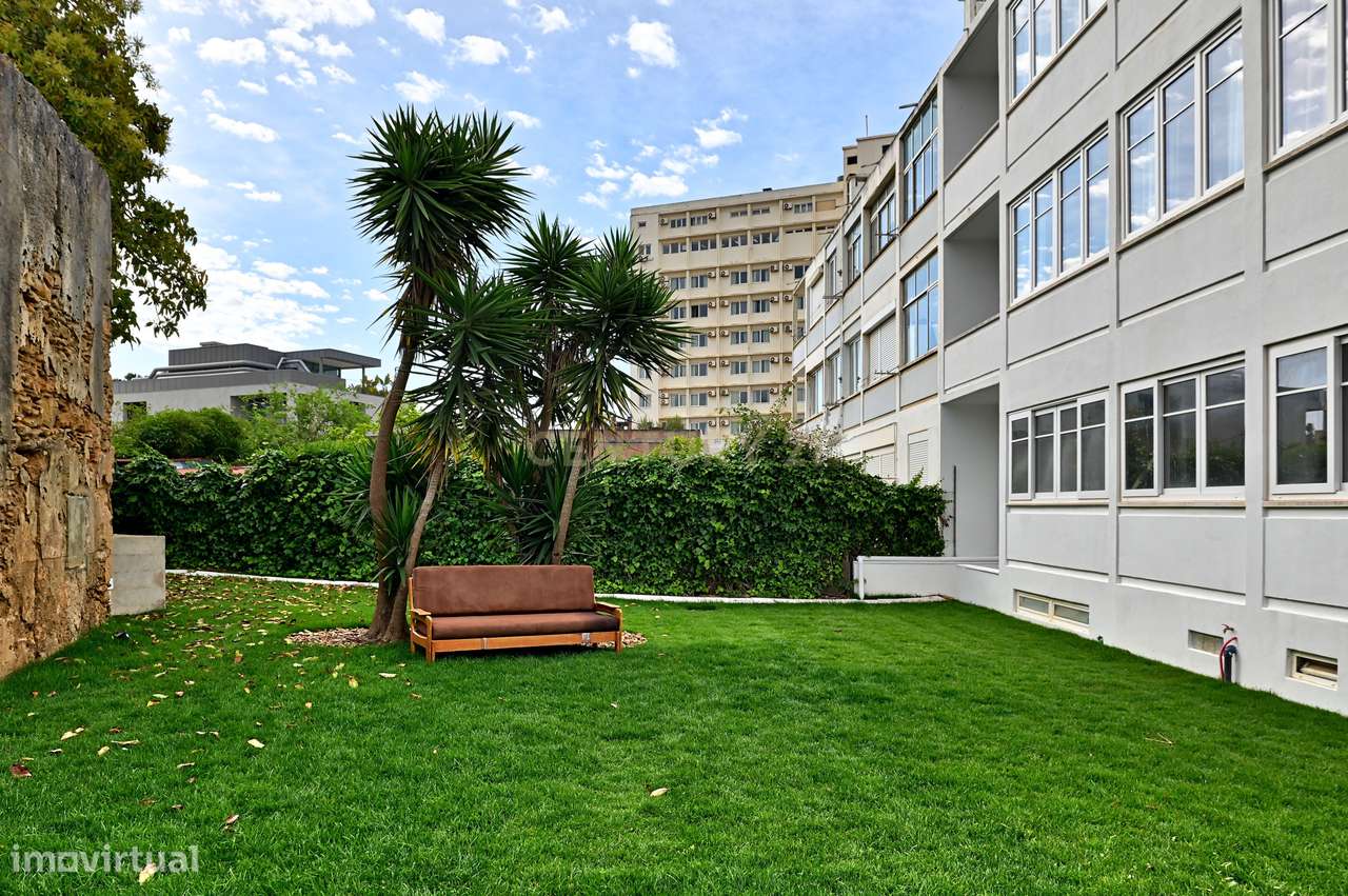 Investimento Prime em Retalho com Jardim Privativo na Praça do Junquei-12
