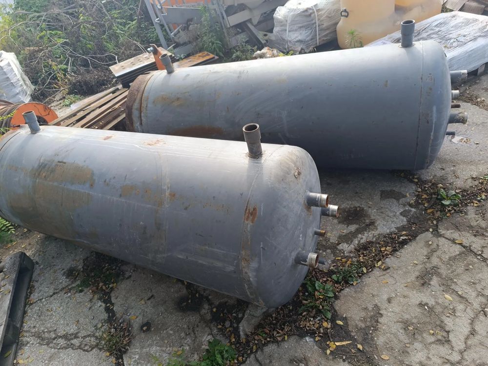 Zbiorniki z kwasówki 2 x 1000l 2000