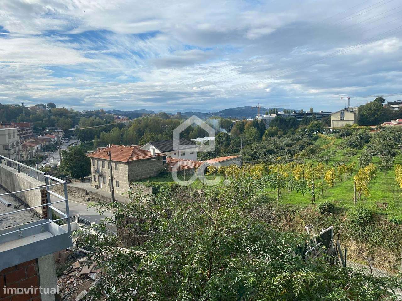 Andar Moradia T3 em Azurém - Guimarães-4