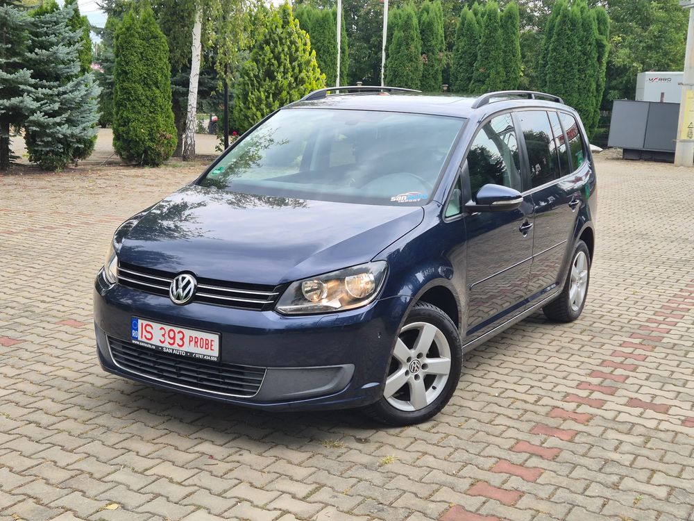 Volkswagen Touran 1.6 TDI DPF BlueMotion Technology Comfortline 2011