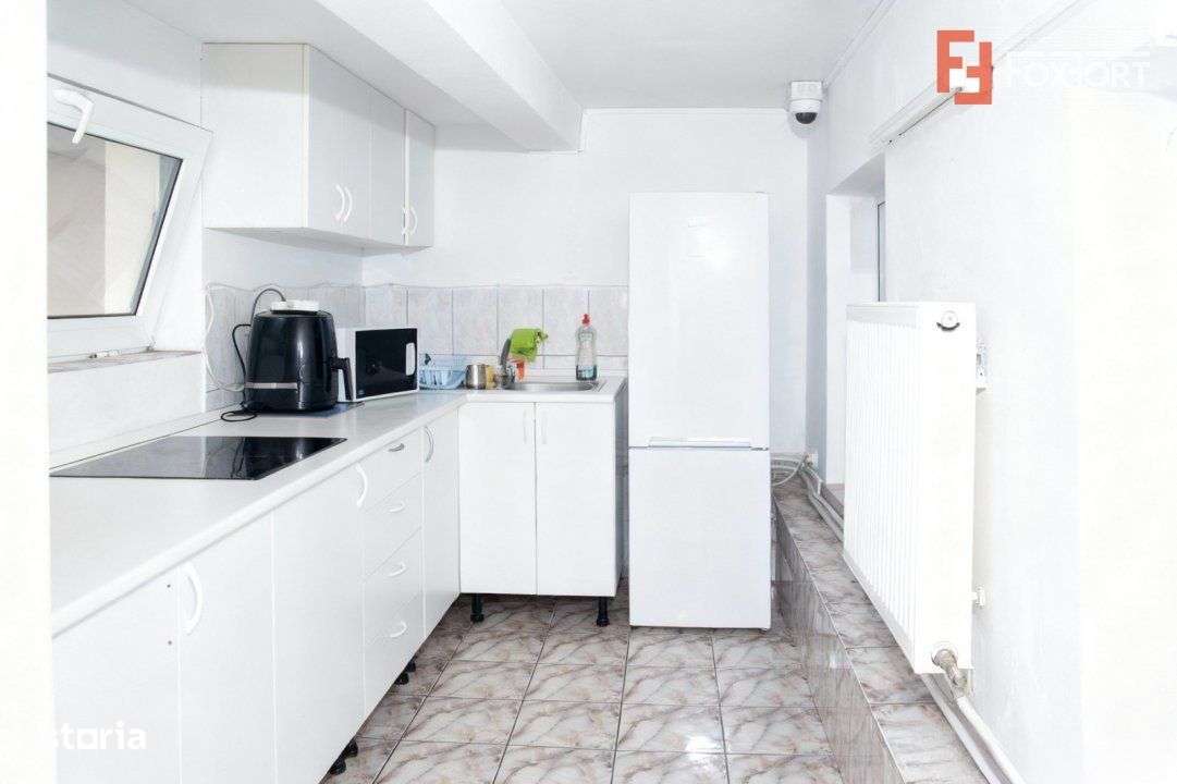 COMISION 0% Vila de Lux cu 14 Camere si Sala de Mese in Arad – Acces - Imagine principală: 5/8